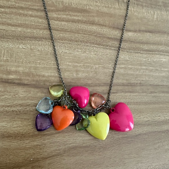 RAINBOW HEARTS CHARMS NECKLACE - Picture 4 of 6